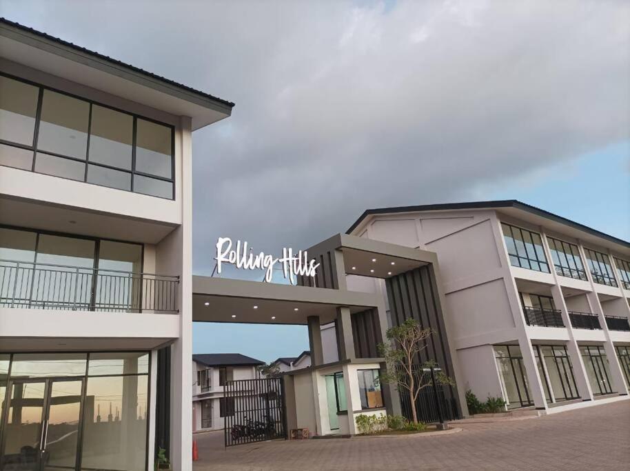 Villa Rolling Hills Depan Trans Mall Makassar Extérieur photo